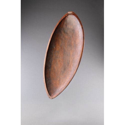 Rare Polynesian Austral Islands Stone Carved Shallow Leaf Shaped Dish ‘Umete’